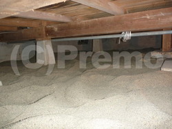 戸建床下の湿気対策に砂は効果無し