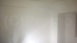 壁紙表面のカビ臭対策防カビ工事中